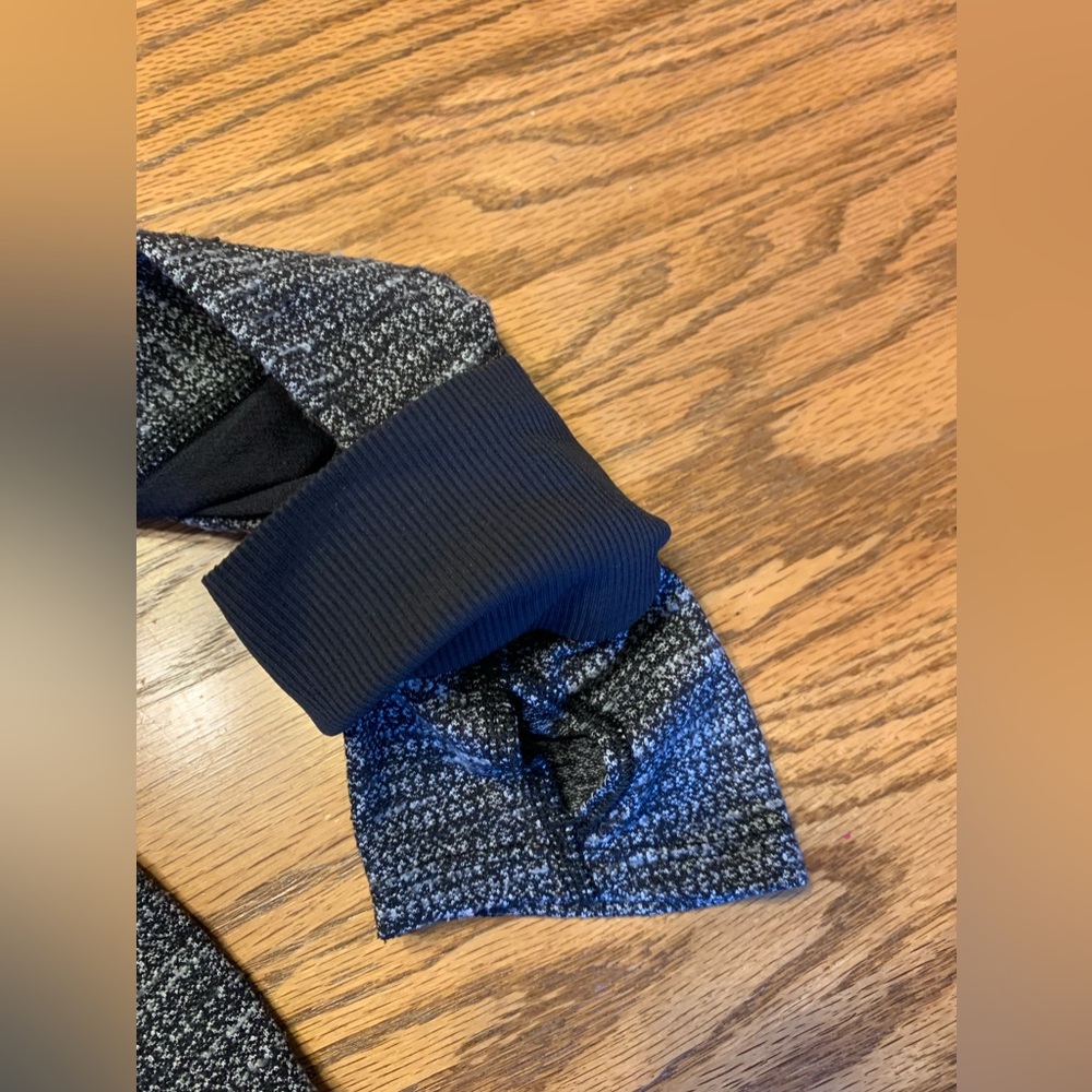 Lululemon Daily Practice Jacket - Picture 8 of 16